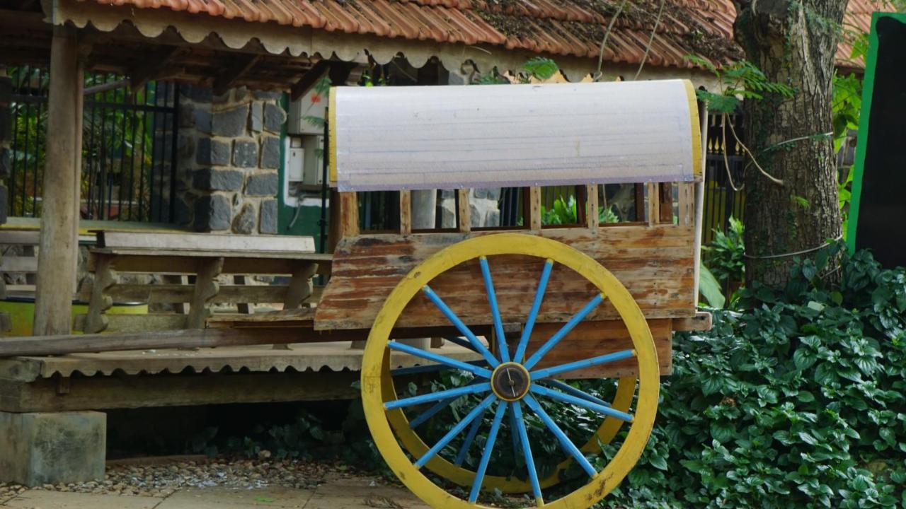 Green'S Guest House Όρβιλ Εξωτερικό φωτογραφία