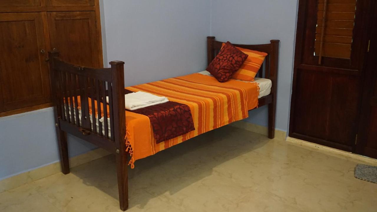 Green'S Guest House Όρβιλ Εξωτερικό φωτογραφία
